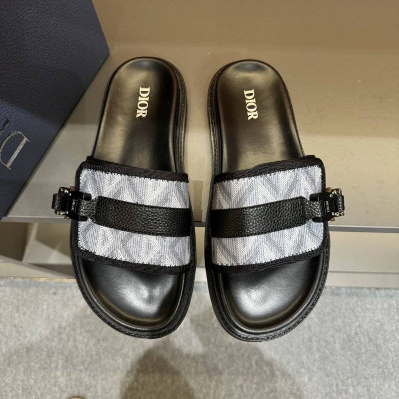 ch**an D*or slippers